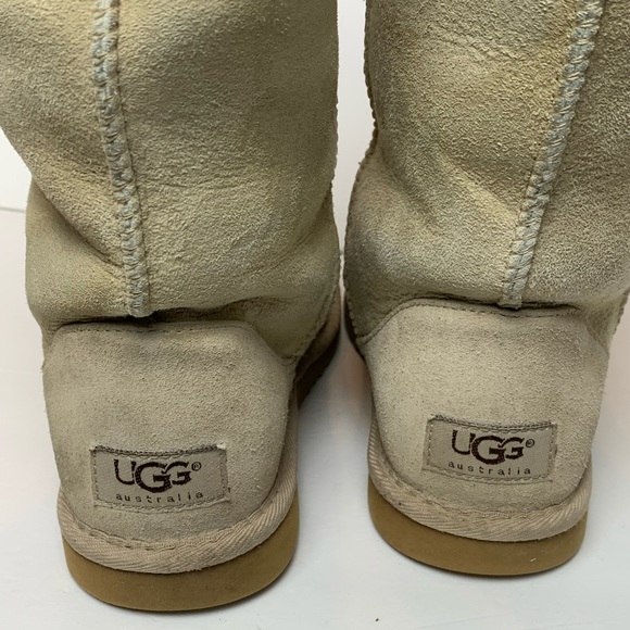 UGG Classic Tall Boots. - Picture 7 of 12